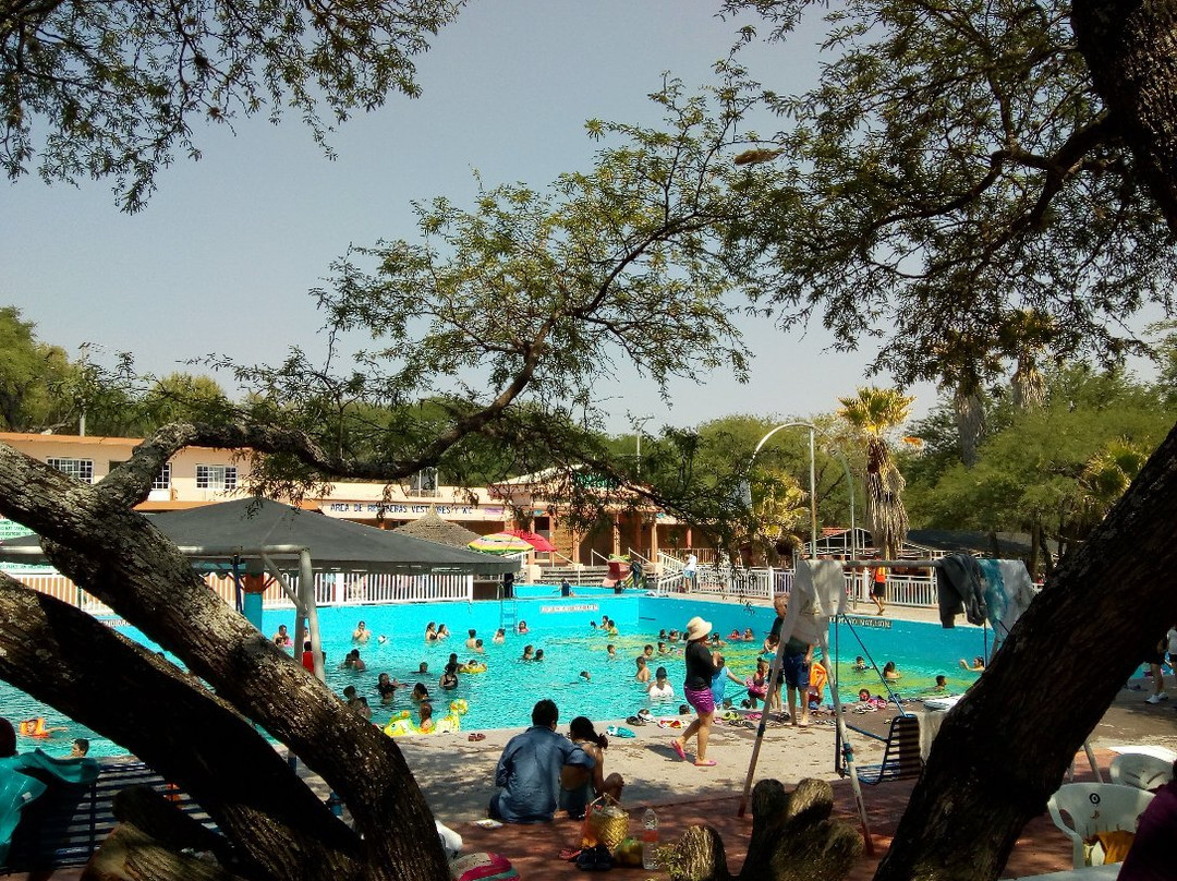 Balneario Huingo景点图片