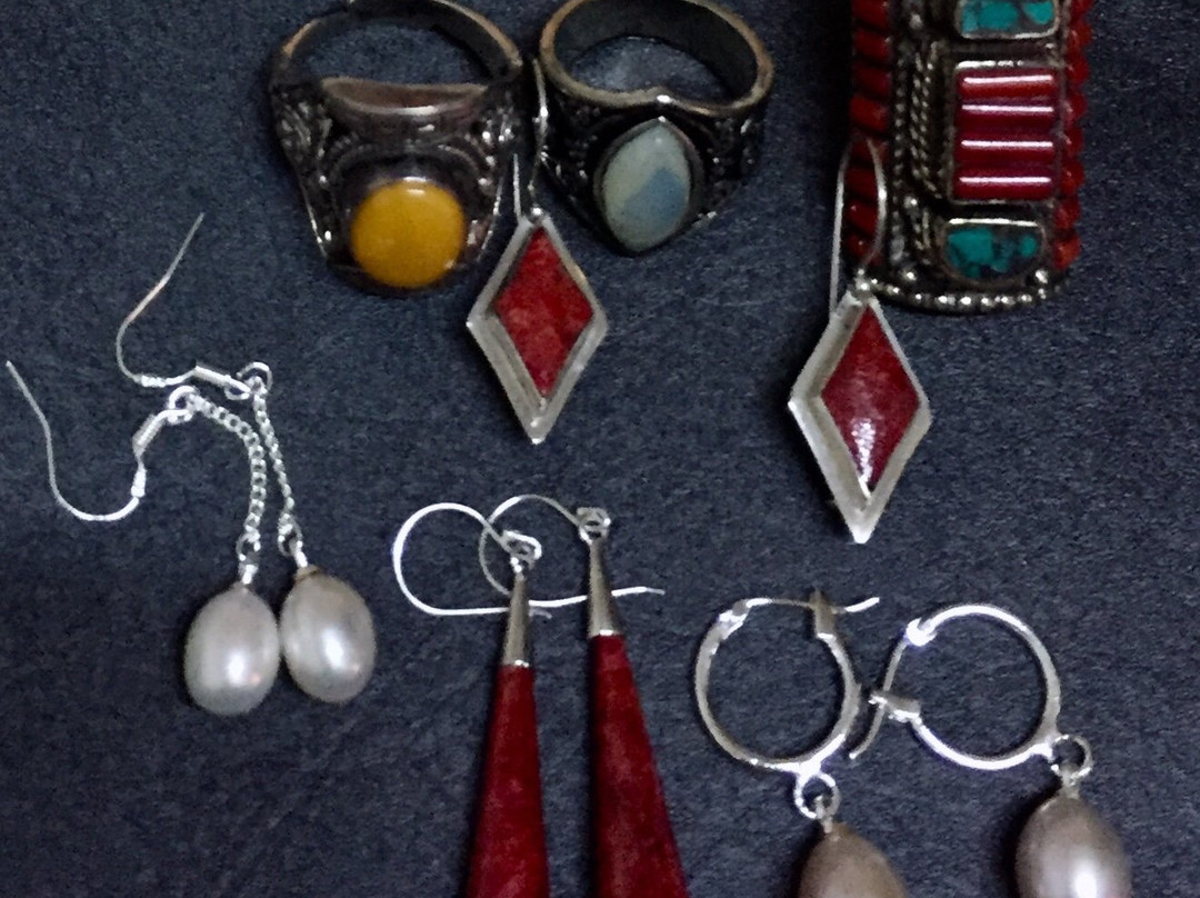 Razkashmir Crafts Seremban景点图片