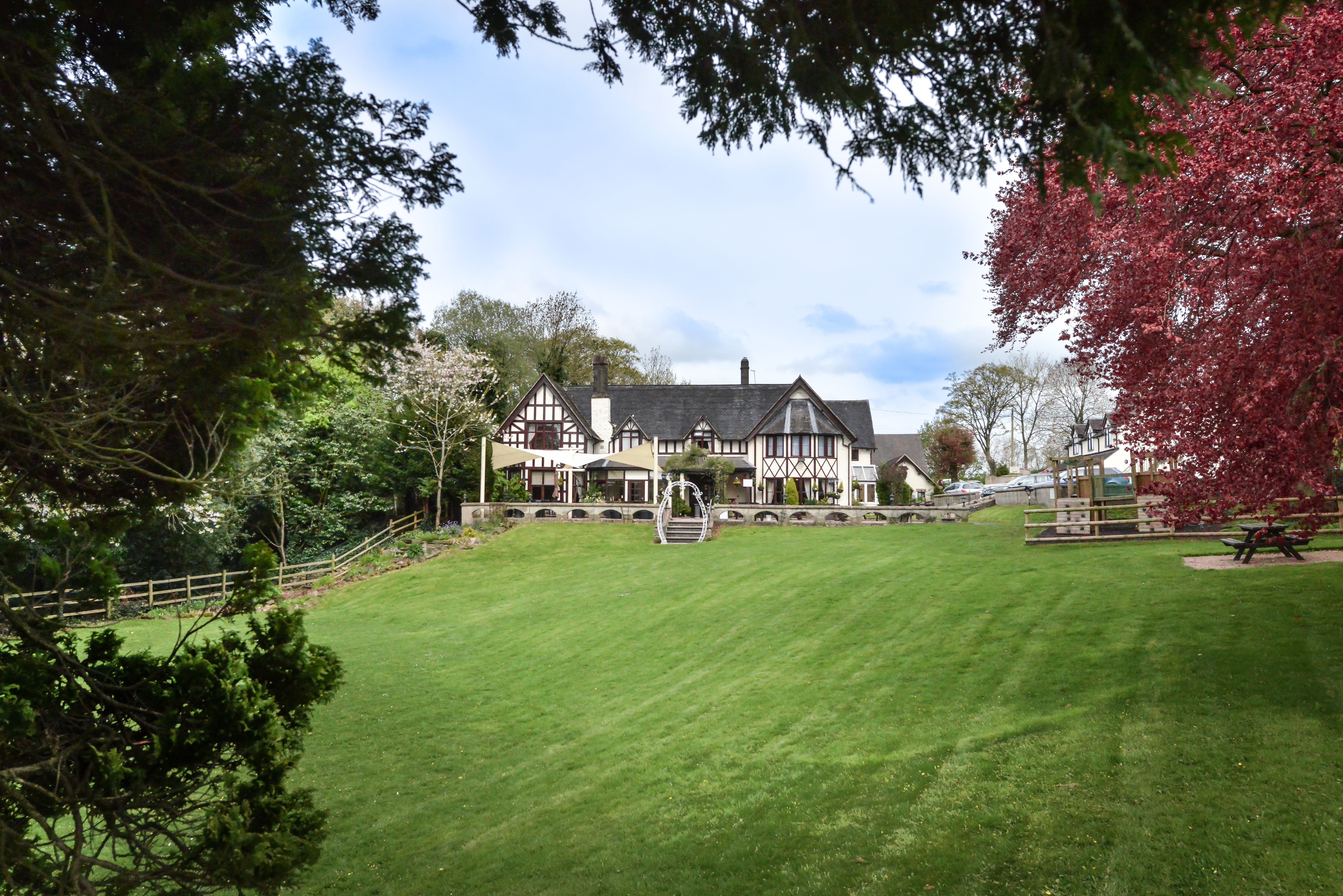 Bentley Brook Inn-官方