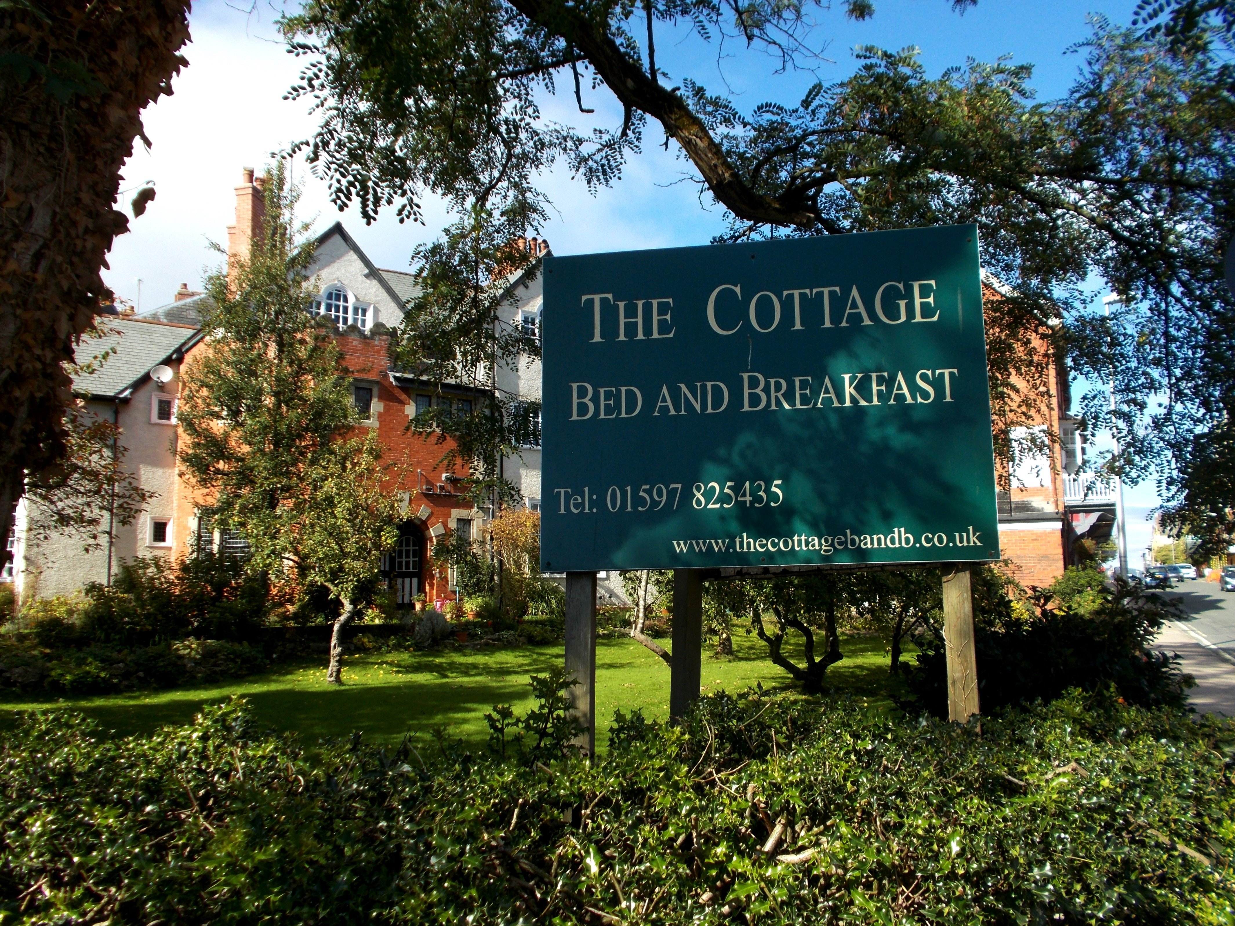 The Cottage Bed & Breakfast-浴室