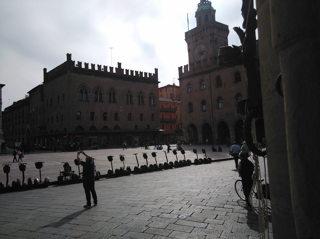 CSTRents - Bologna Segway PT Authorized Tour景点图片