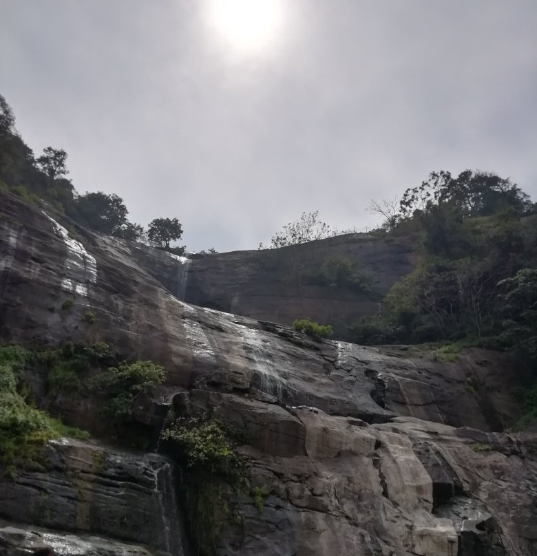 Coutrallam Water Falls From South Tamil Nadu景点图片