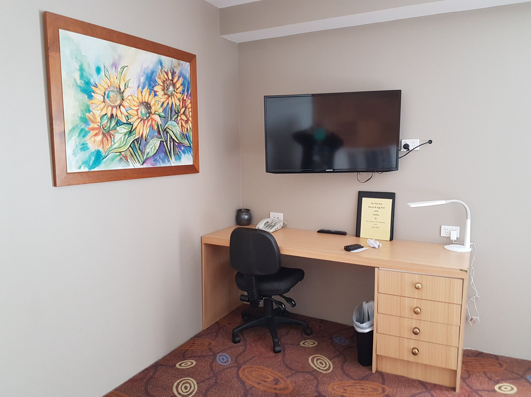 Golden Age Motor Inn主图