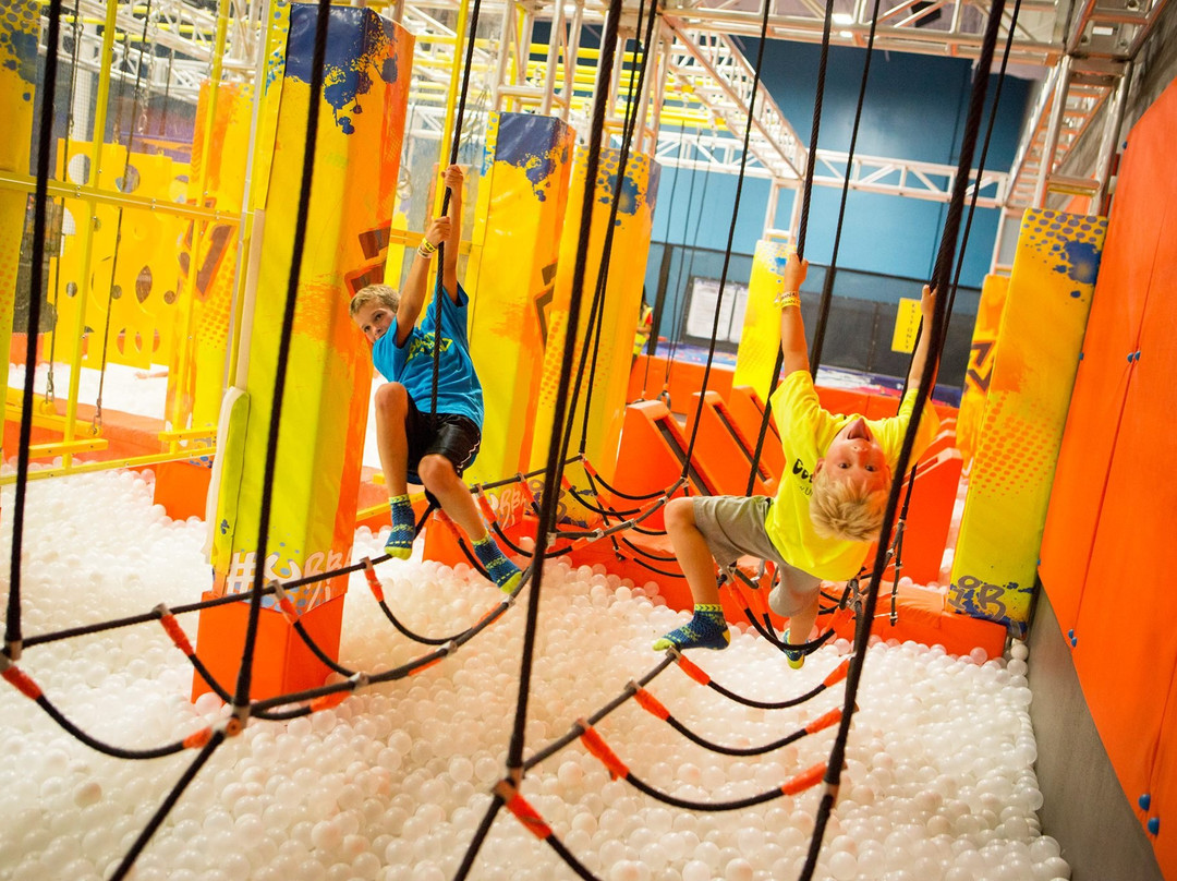 Urban Air Trampoline and Adventure Park-Coon Rapids必去景点