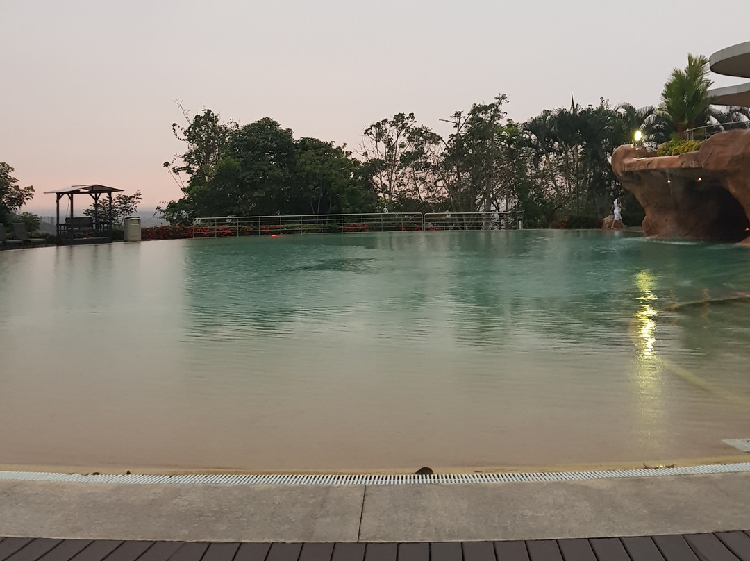 Hillary Nature Resort & Spa主图