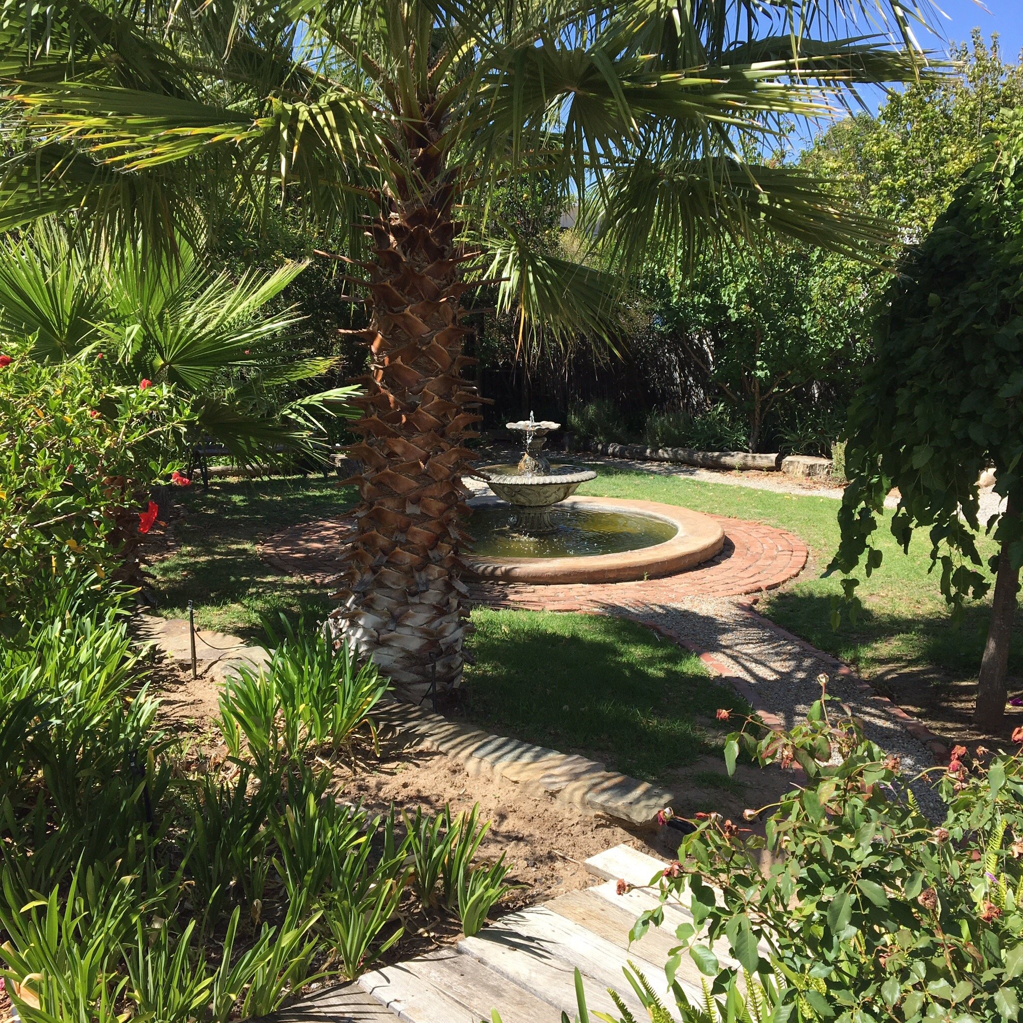 Robertson Manor-官方