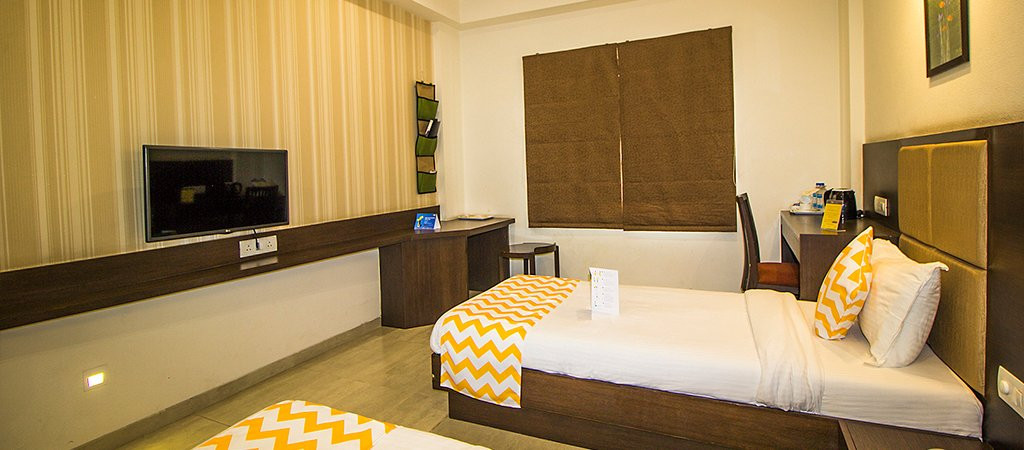 FabHotel Flora主图