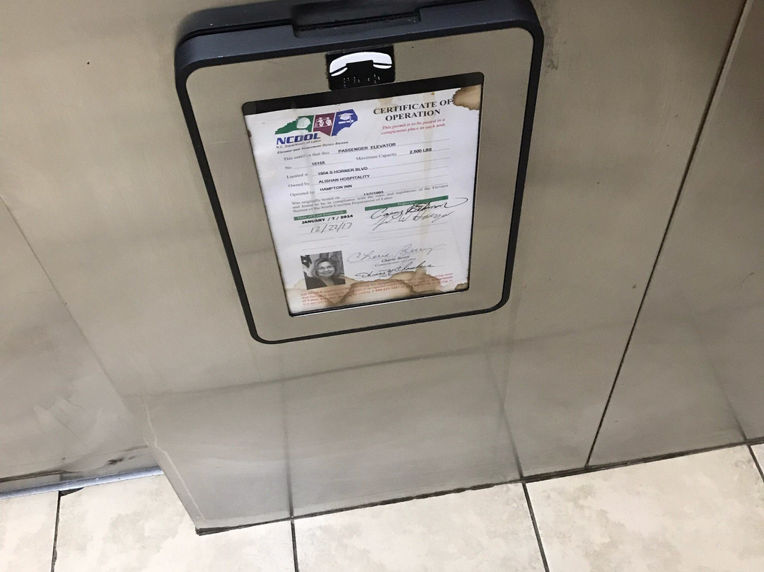 Hampton Inn Sanford主图