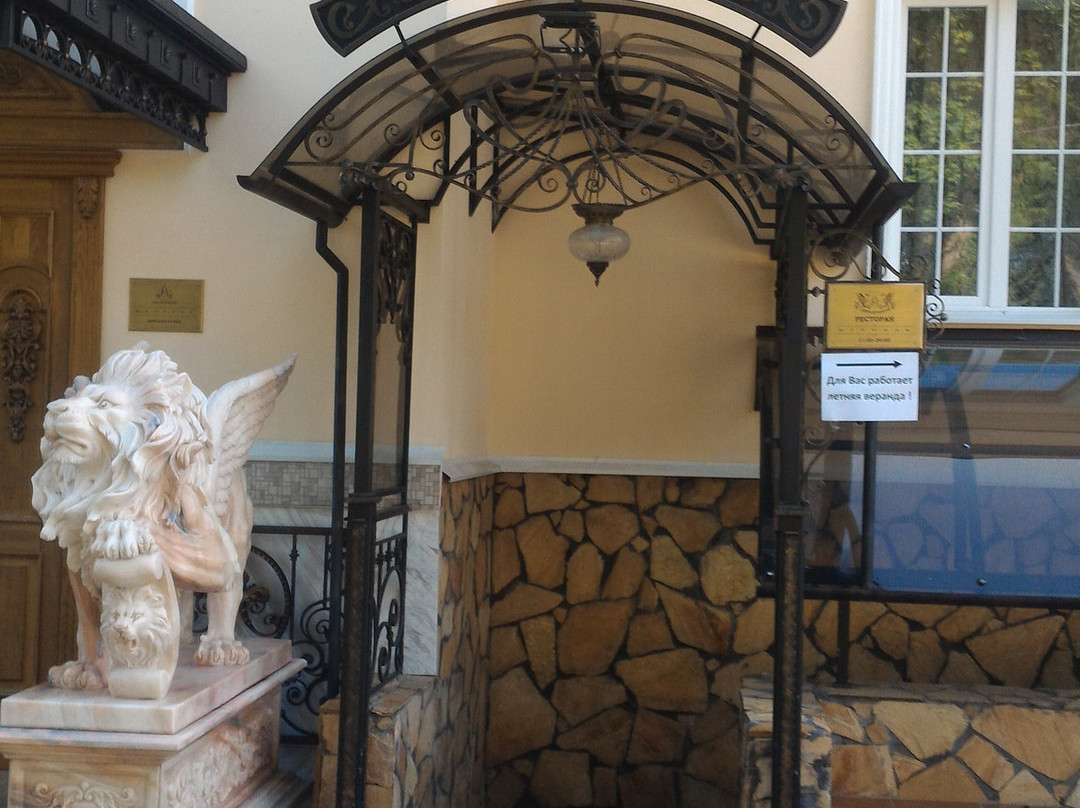 Art Hotel Aleksandrovskiy主图