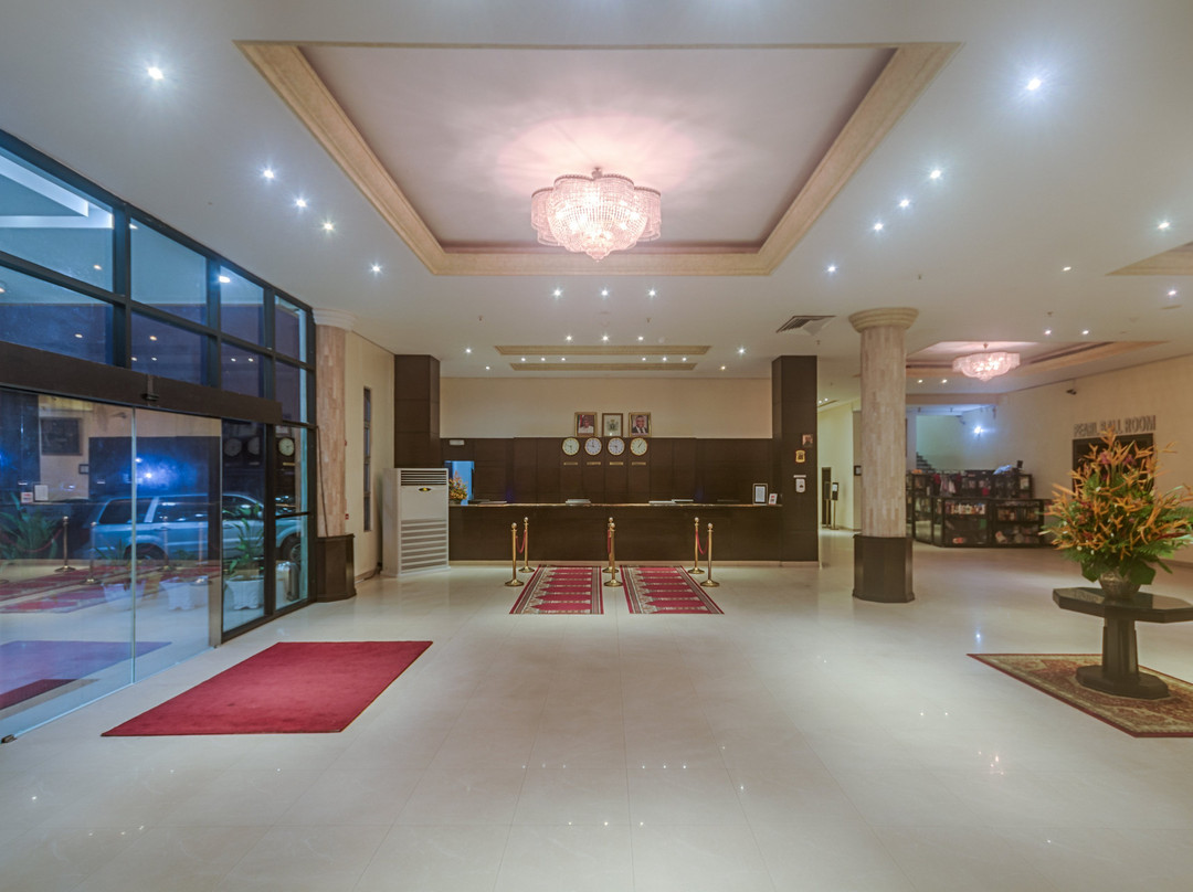 The Metropolitan Hotel Calabar主图