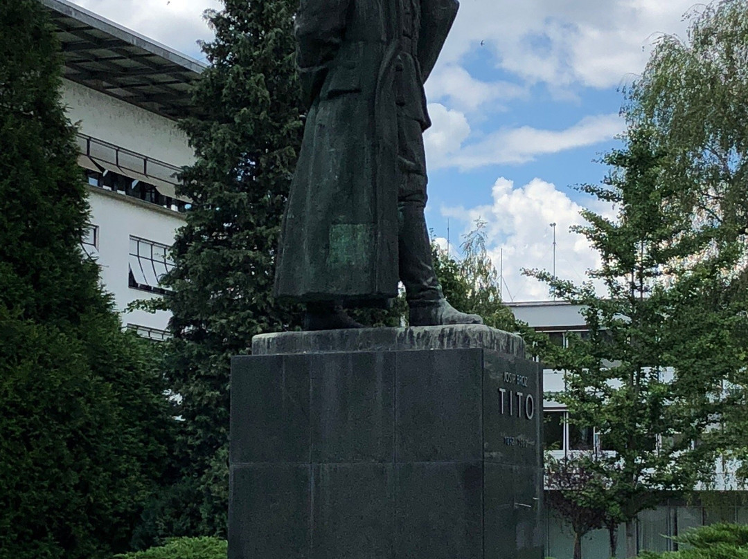 Tito Statue-Velenje必去景点