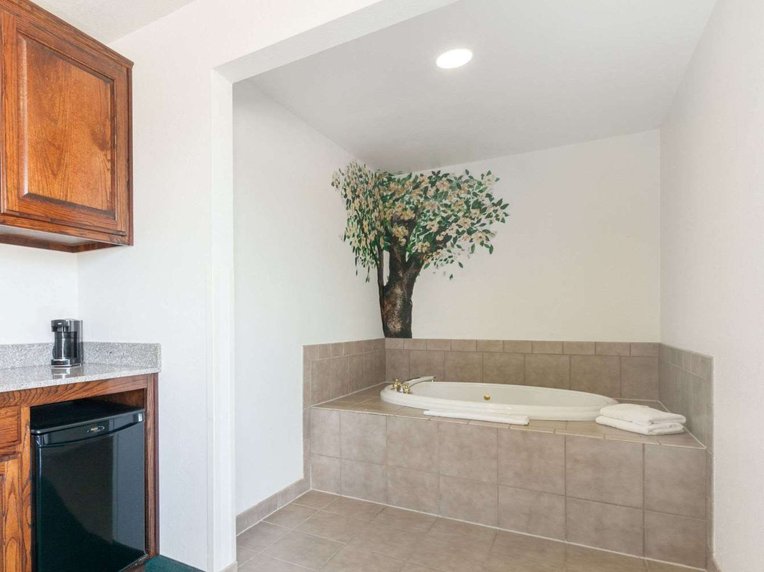 Best Western Prime Inn & Suites主图