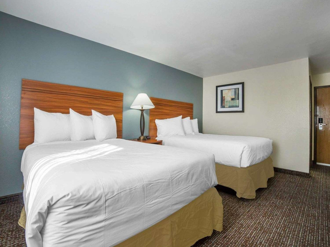 Quality Inn Gillette I-90 East主图