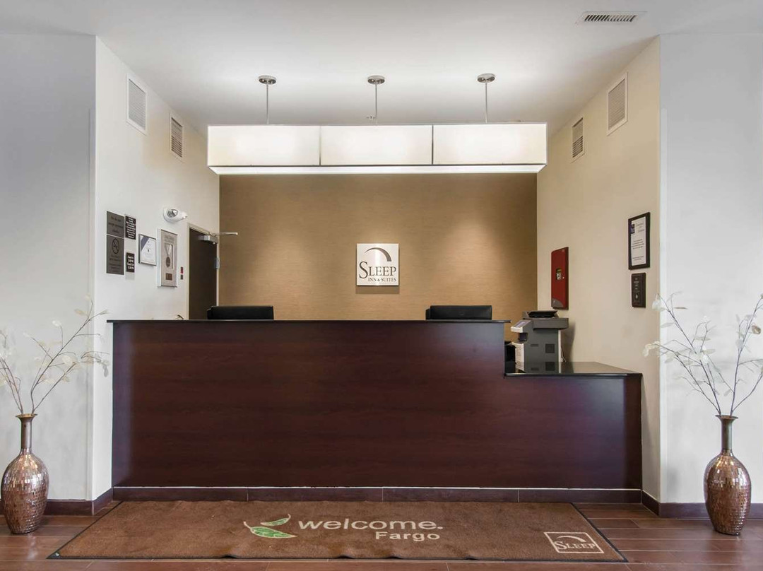 Sleep Inn & Suites Fargo Medical Center主图