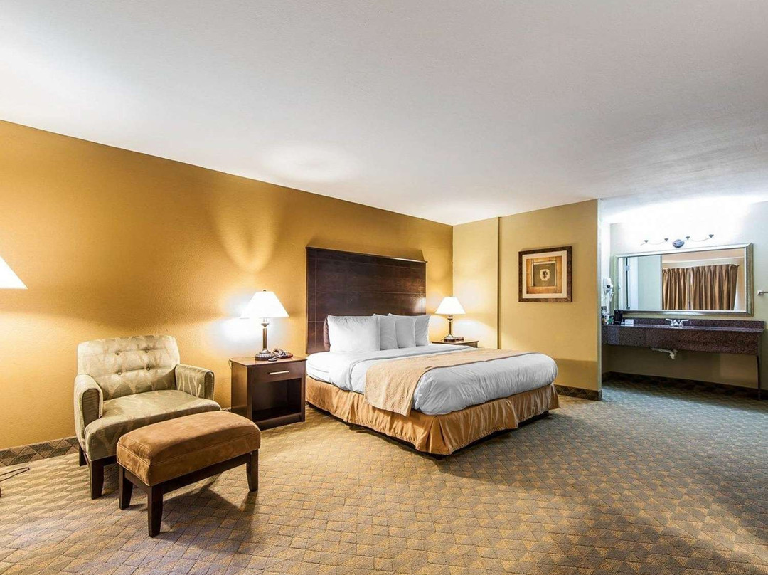 Quality Inn & Suites Bremen主图