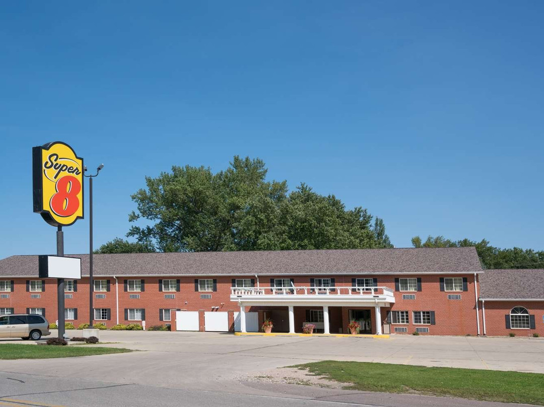 Super 8 by Wyndham Sheldon主图