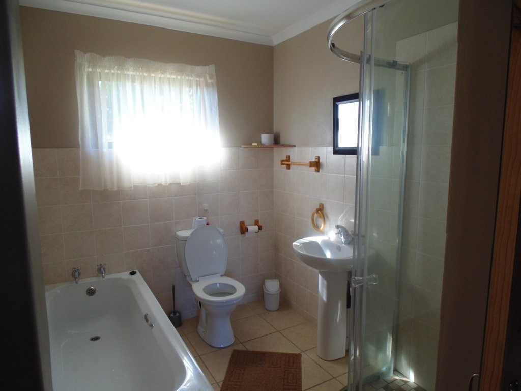 Fox Den Guesthouse主图