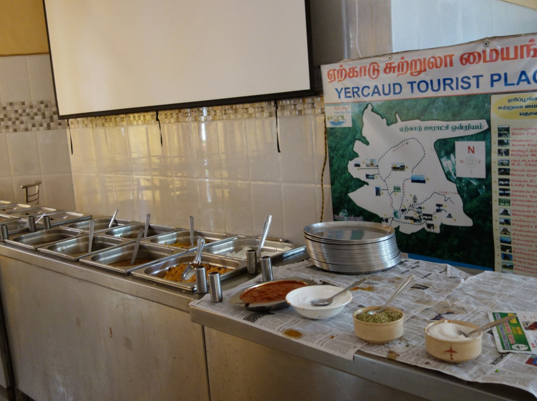 Hotel Tamilnadu Yercaud主图