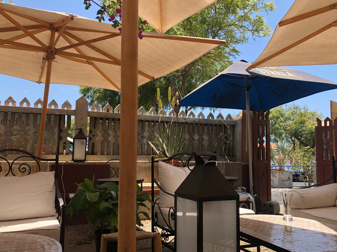 Sao Filipe餐馆和美食-Zebras Corner