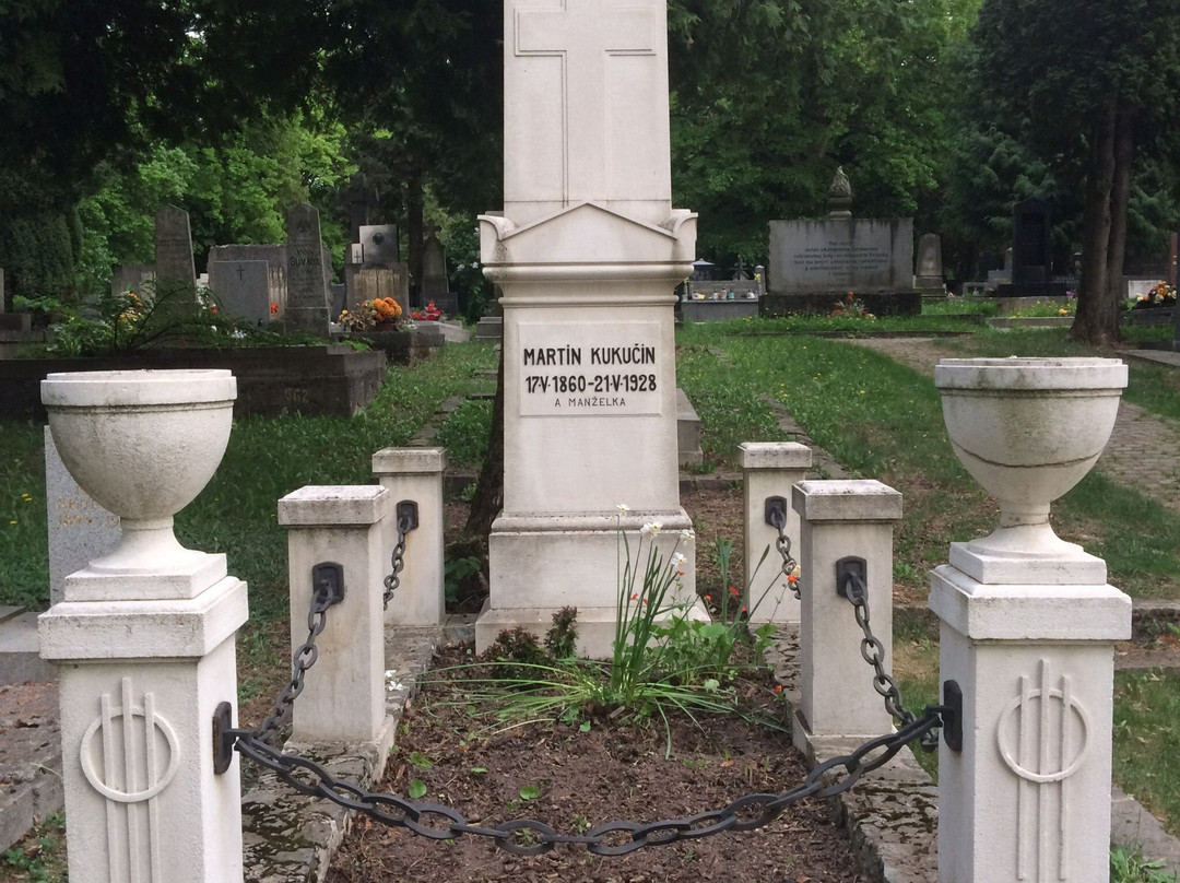 National Cemetery-Martin必去景点