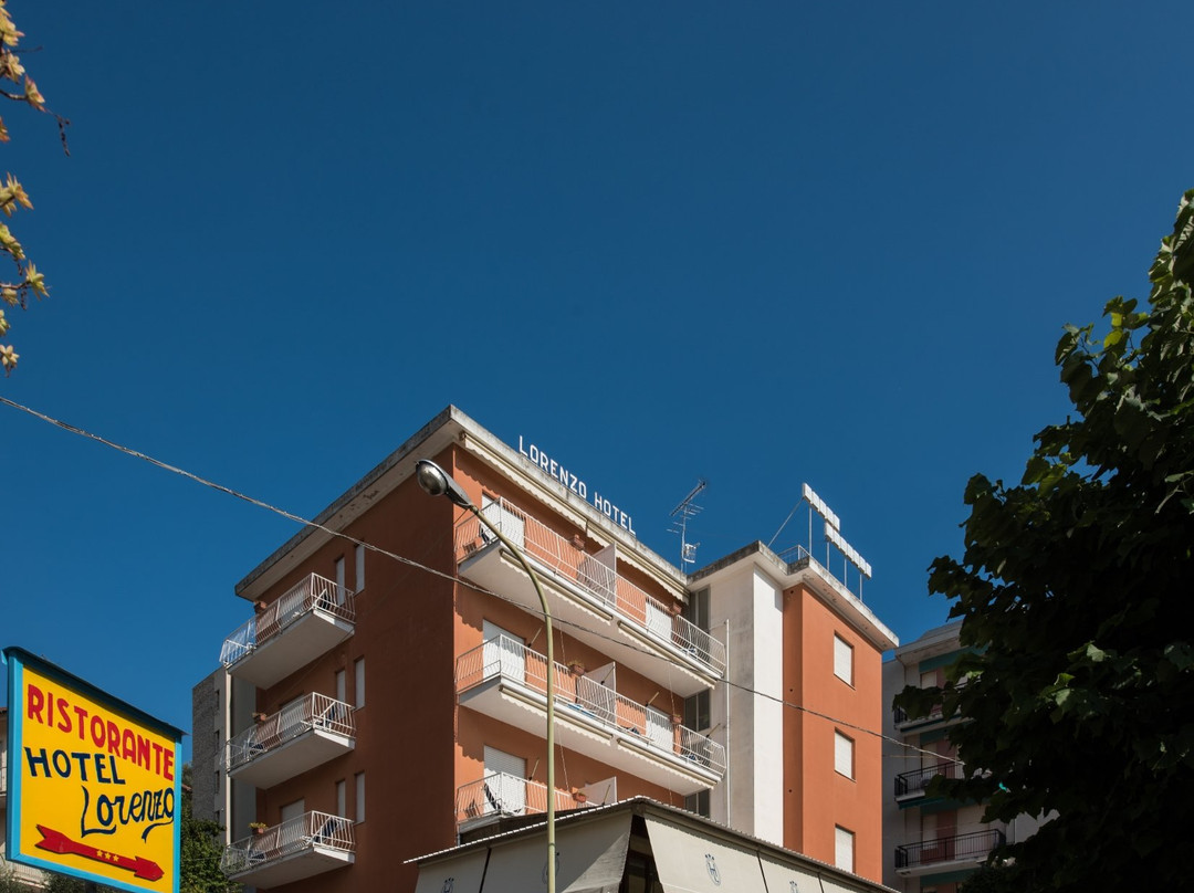 Hotel Lorenzo主图