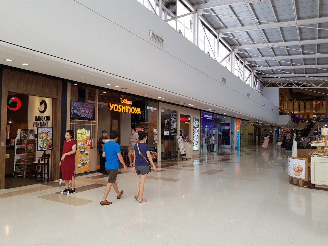尚泰 Salaya 购物中心景点图片