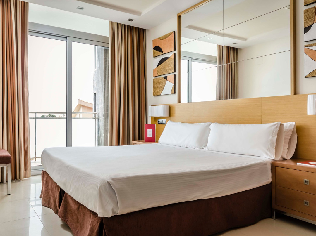 Cunit酒店住宿-Exe Cunit Suites & Spa