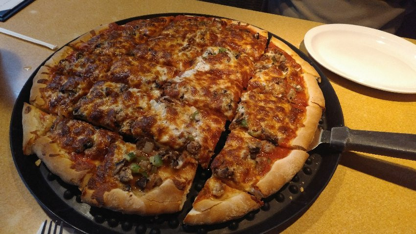 Loves Park餐馆和美食-Maciano's Pizza & Pastaria