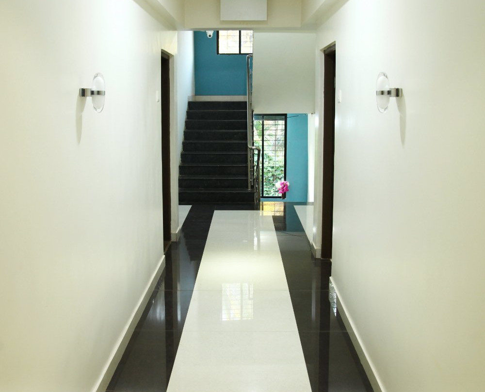 Vrundavan Deluxe主图