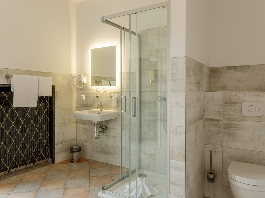 施瓦泽尔安德尔环形酒店主图