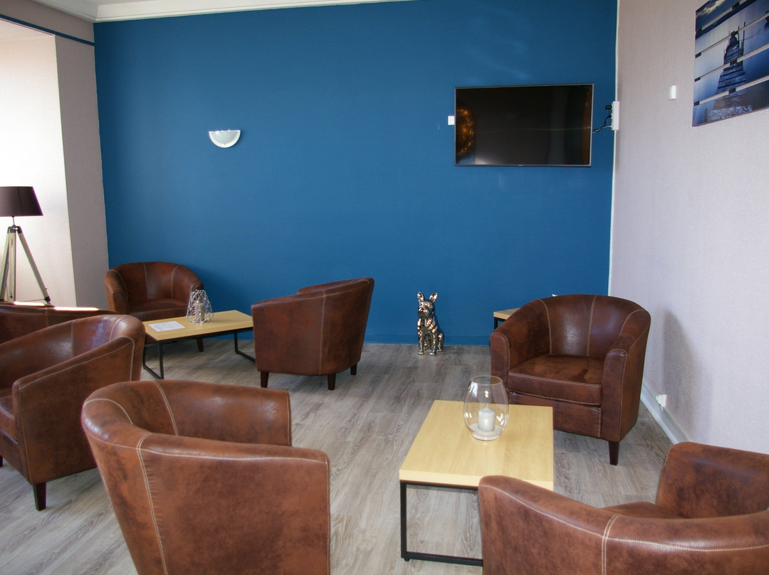 皇后宁静酒店主图