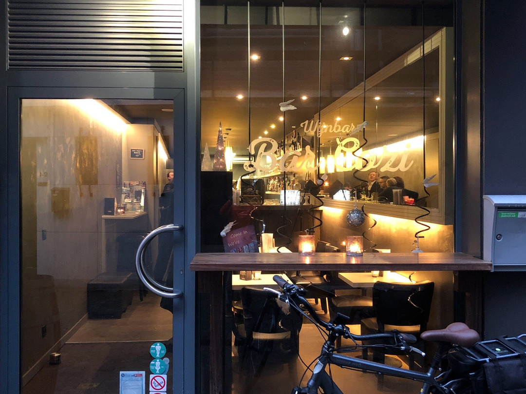 Bar Cozi-阿尔斯特必去景点