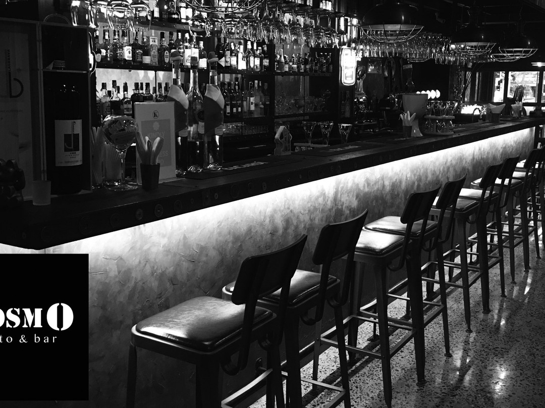 Kosmo Bistro