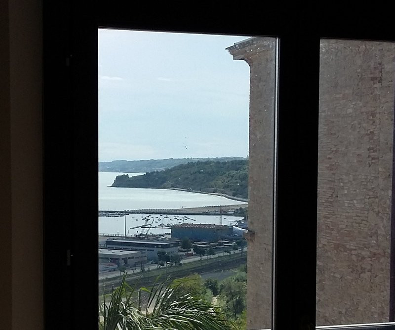 Porto di Ortona景点图片