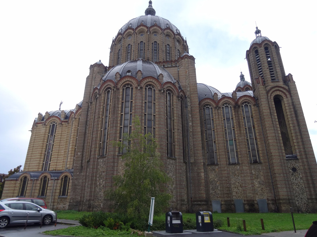 Basilique Sainte-Clotilde景点图片