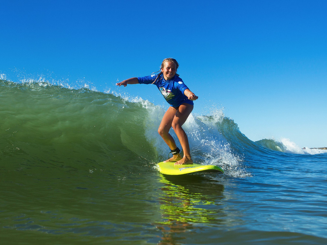 Surfing WA Surf School景点图片