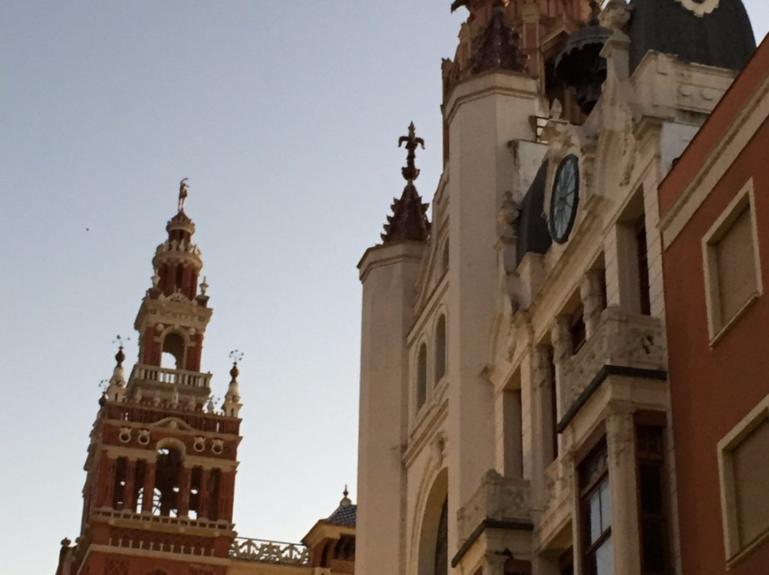 Edificio La Giralda de Badajoz景点图片