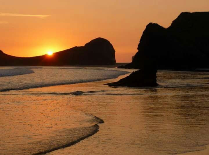 Playa De San Martín-Celorio必去景点
