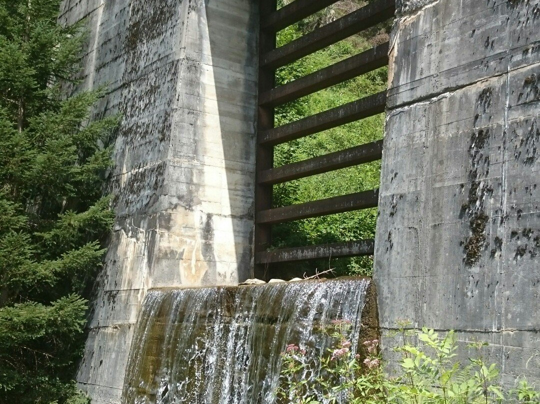 Schleierwasserfall景点图片