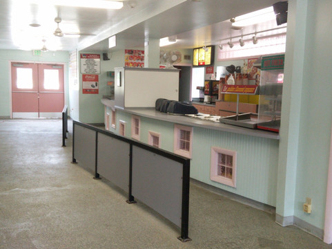 49er Drive-In Theatre-瓦尔帕莱索必去景点