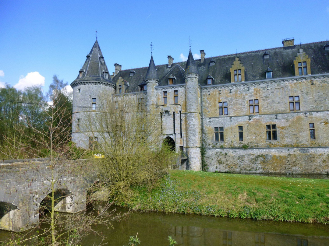 Chateau de Fallais-Braives必去景点