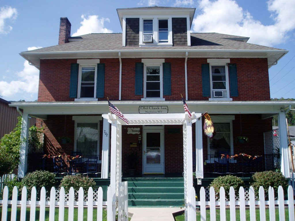 Millpoint酒店住宿-Old Clark Inn