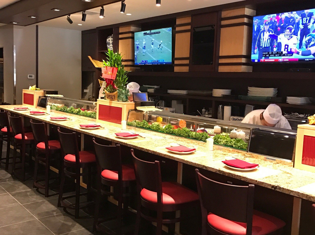Jin's Fine Asian Cuisine & Sushi Bar
