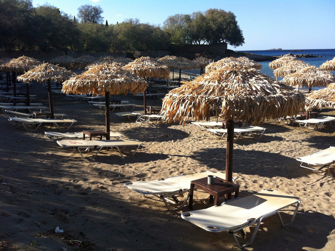 Pouda Beach-Lagonisi必去景点