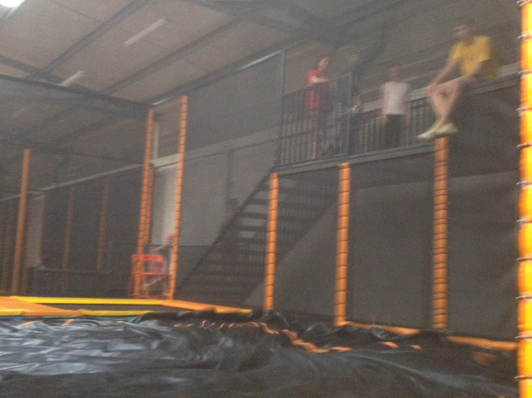 Air Bound Trampoline Park Dundalk-Dundalk必去景点