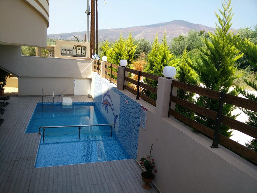 Thassos Grand Villas公寓和工作室