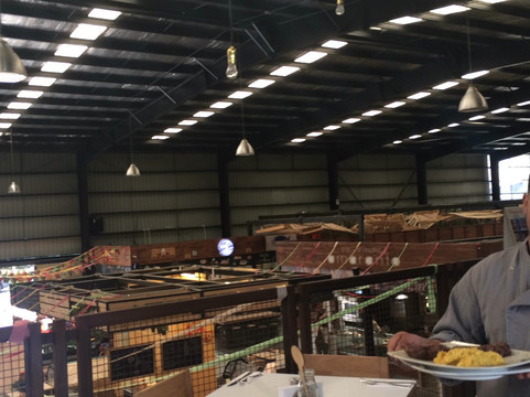 Plaza Pakita-恩维加多必去景点