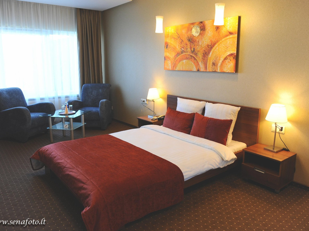 Regina Hotel主图