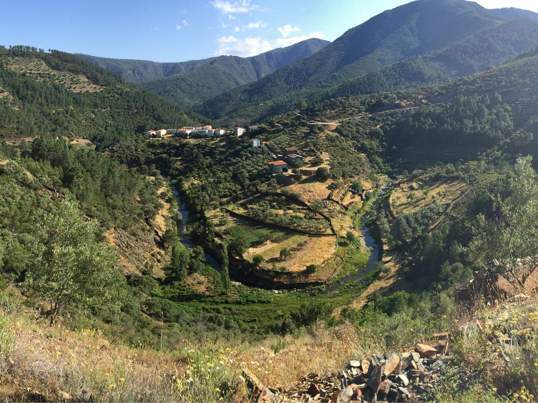 Chorro de la Meancera景点图片