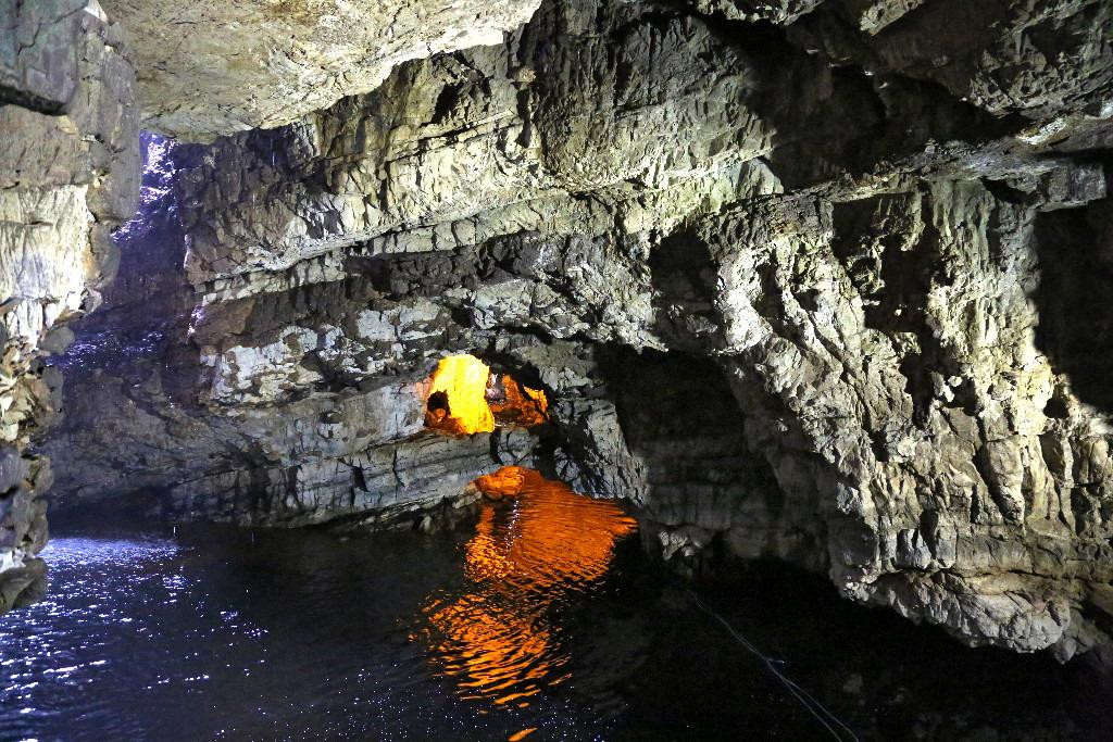 Smoo Cave景点图片